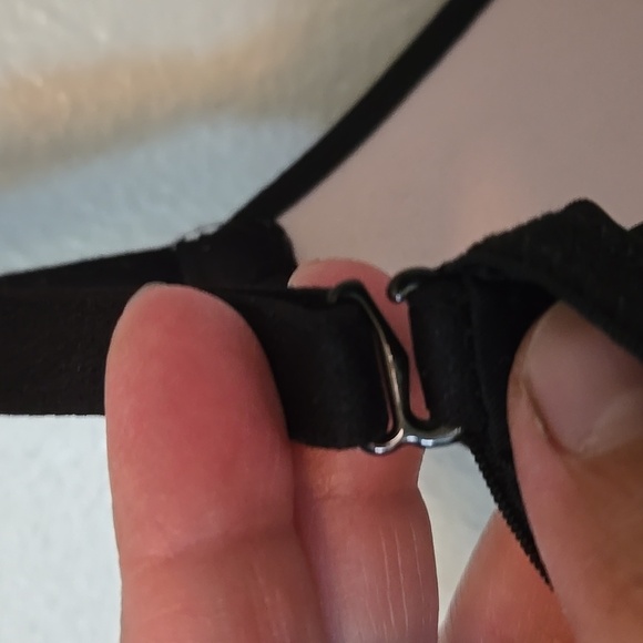 Victoria's Secret Pink Black Wear Everywhere Push Up Bra Size 36D - Picture 7 of 8